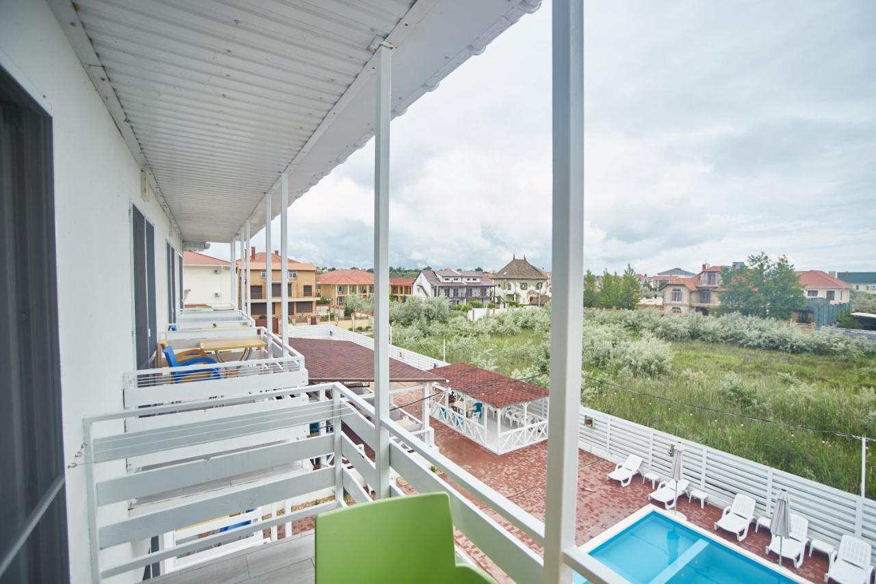 Family Hotel Happy Inn Zatoka Dış mekan fotoğraf
